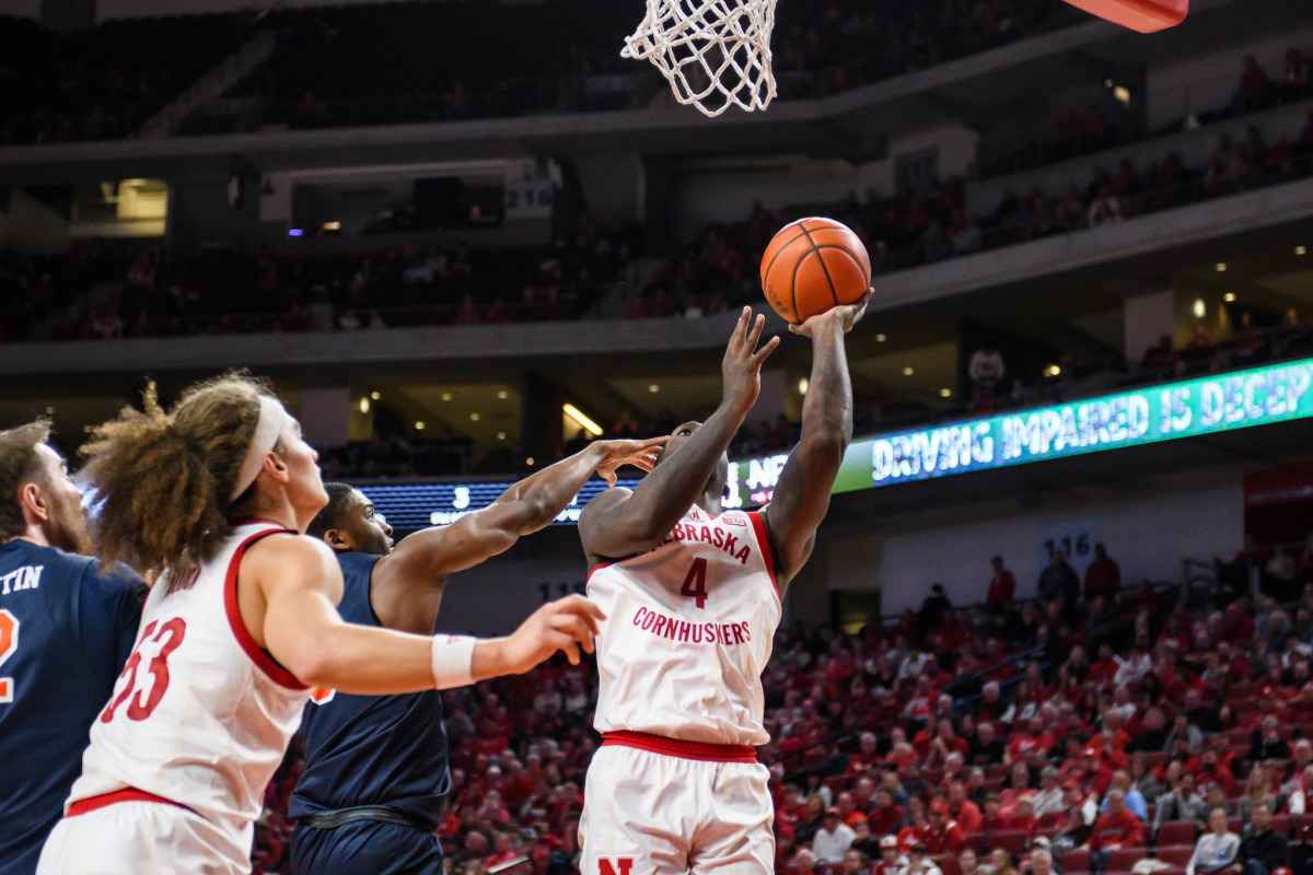 16_Juwan Gary_MBB vs Cal State Fullerton 1126
